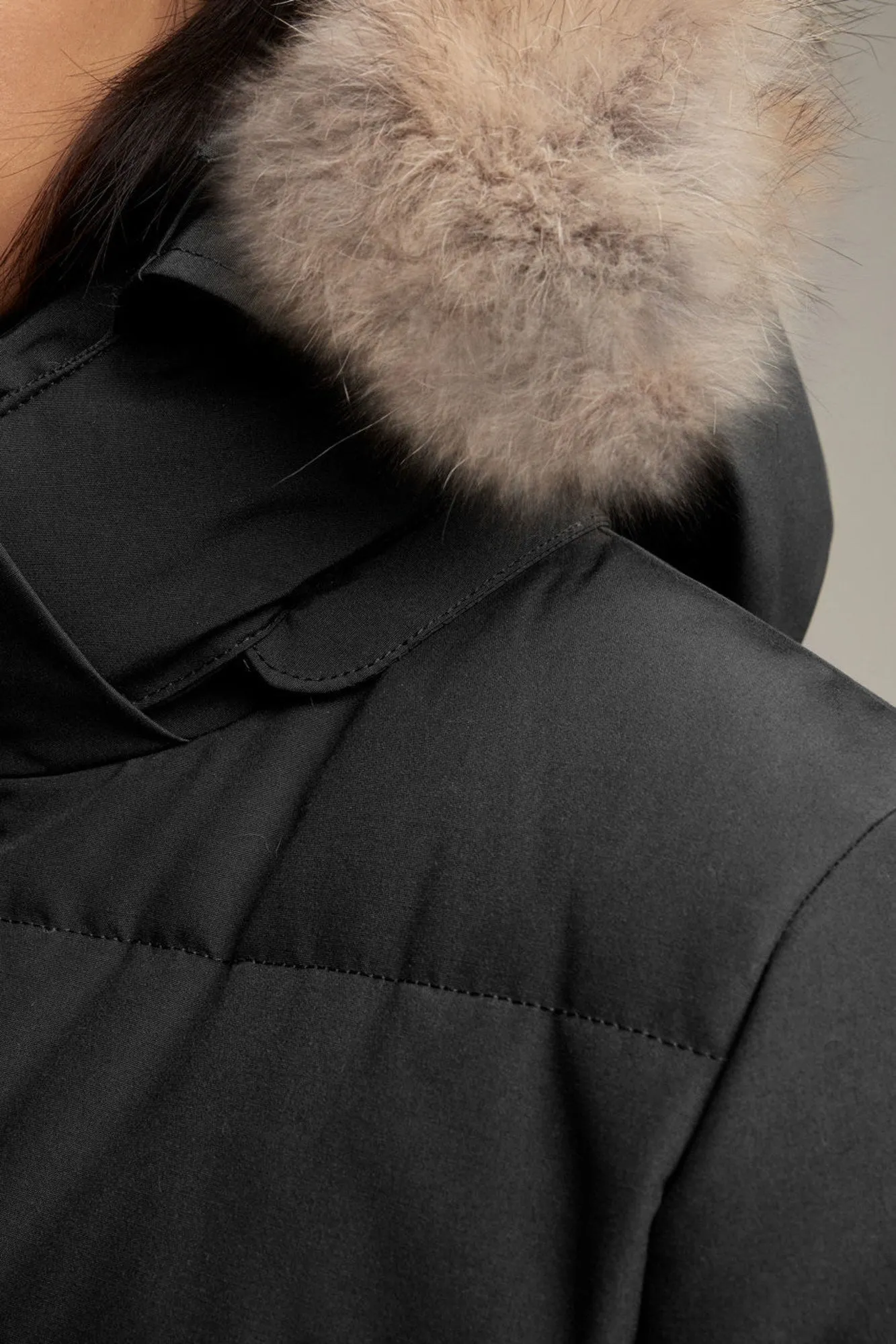 Canada Goose Women's Mystique Parka