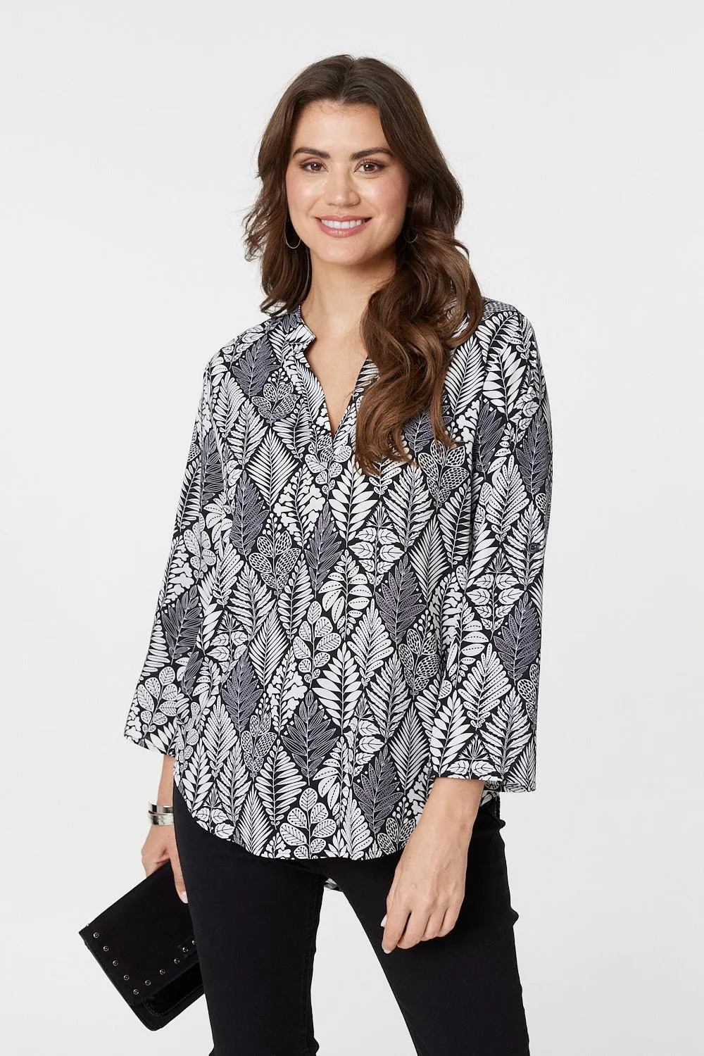 Leaf Print 3/4 Sleeve Curve Hem Blouse