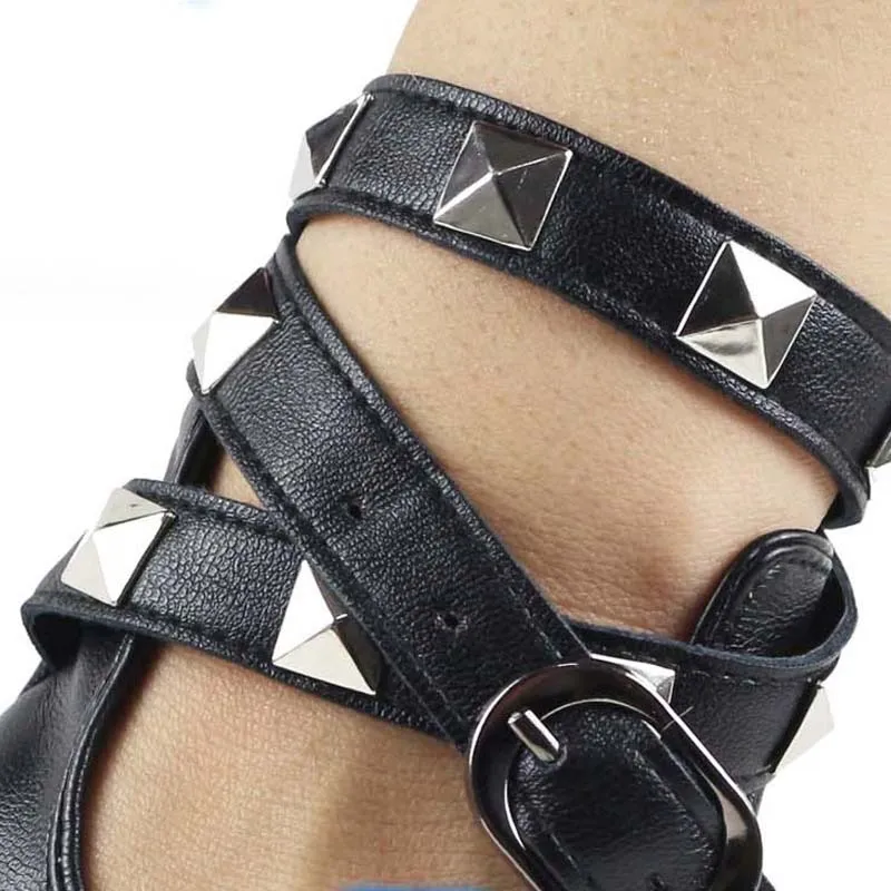 Steampunk Rivets PU Leather Gloves / Rock Style Fingerless Gloves for Women