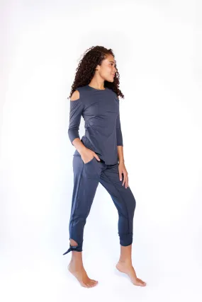 Sunday Jogger in Navy Blue